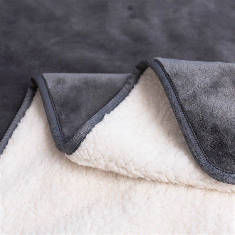 Washable Pet Throw Blanket
