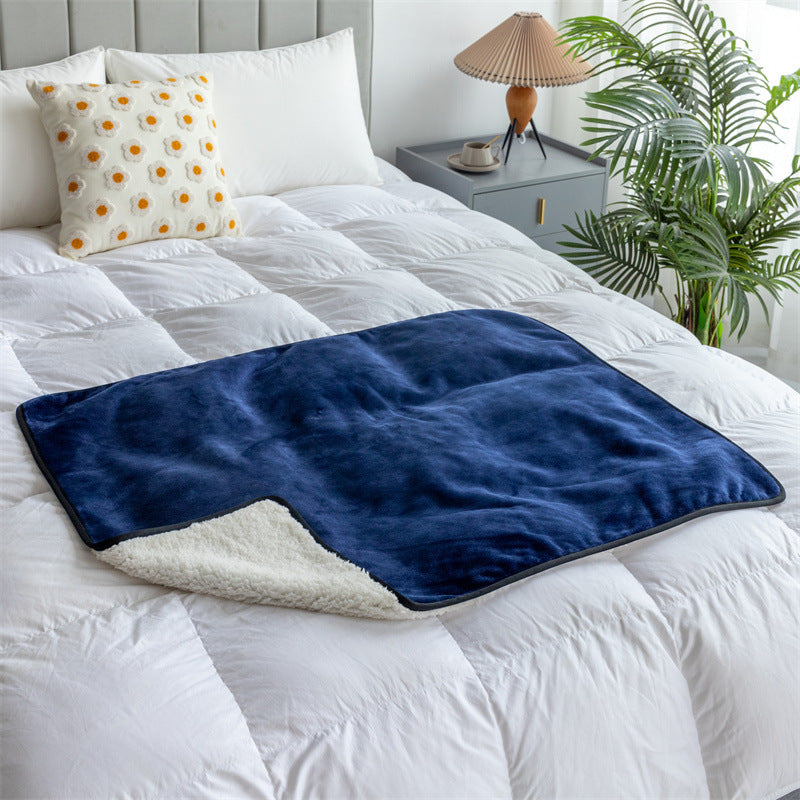 Washable Pet Throw Blanket